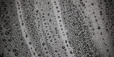 Windows系统桌面截图，展示命令提示符窗口中ipconfig命令查询本机ip地址的输出结果